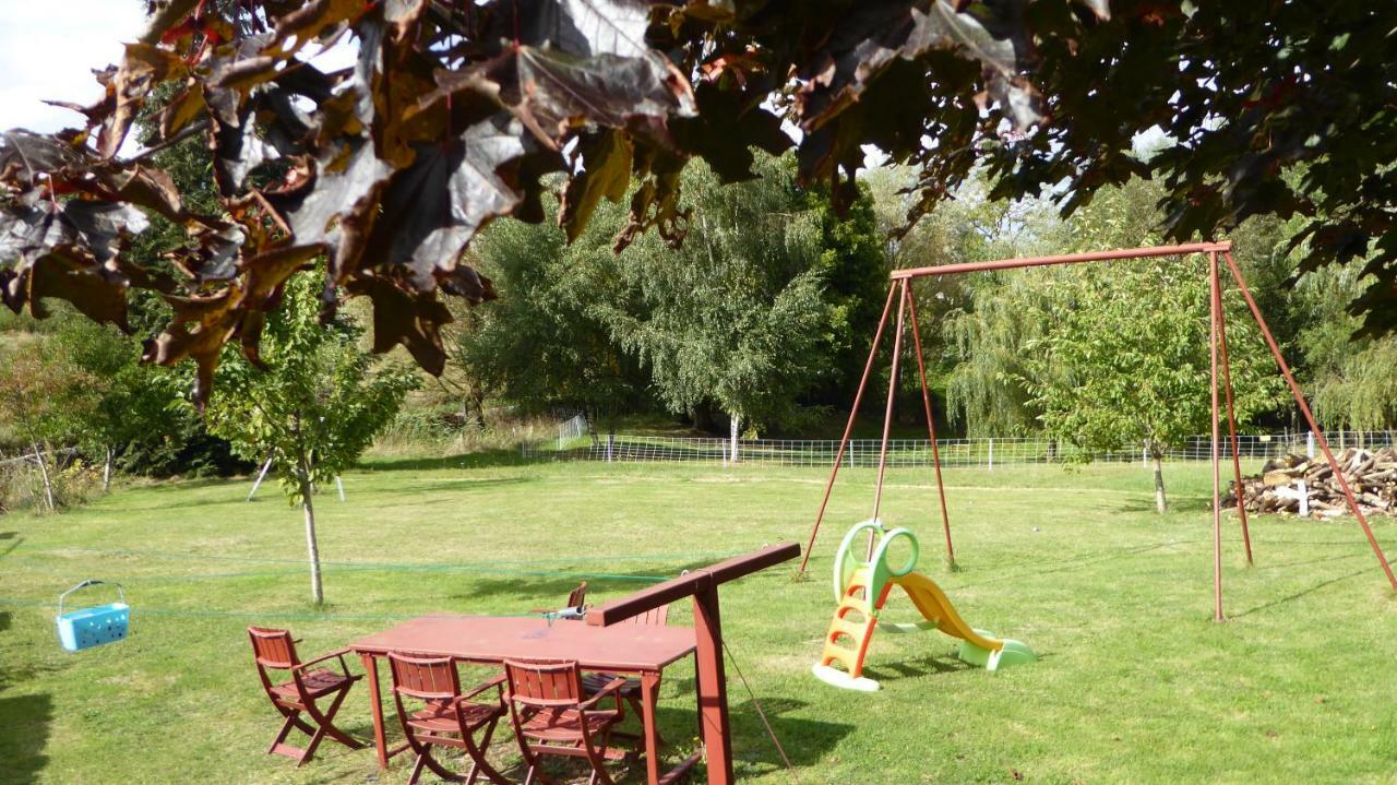 Relais Des Chaux Bed & Breakfast Saint-Jean-des-Ollieres Luaran gambar